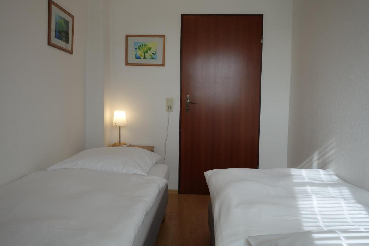 Pension Am Helenenwall Colonia Exterior foto